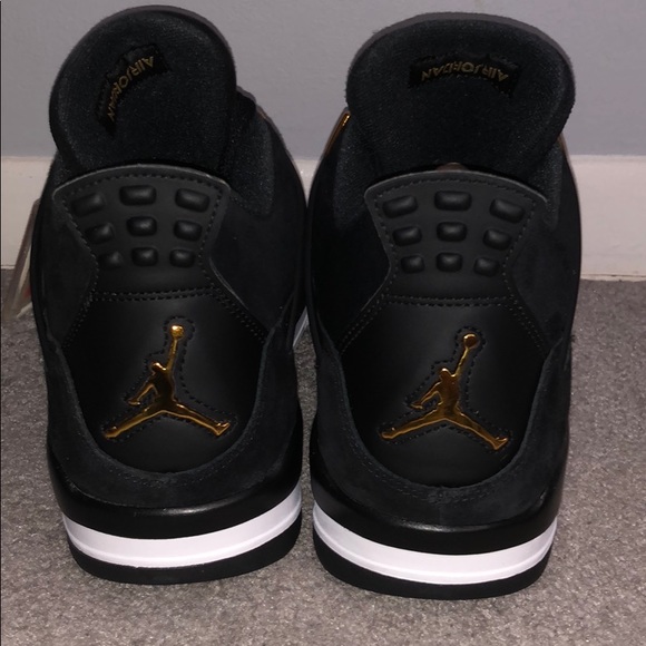 SOLD ON ANOTHER SITE - Picture 3 of 8